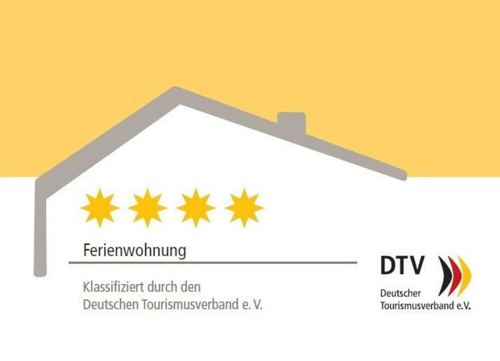 Ferienwohnung Im Alten Schulhaus - Keine Monteure Plech Exterior photo